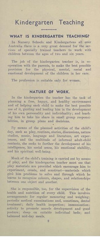 a Phamphett from 1946 asks "What is Kindergarten Teaching"?